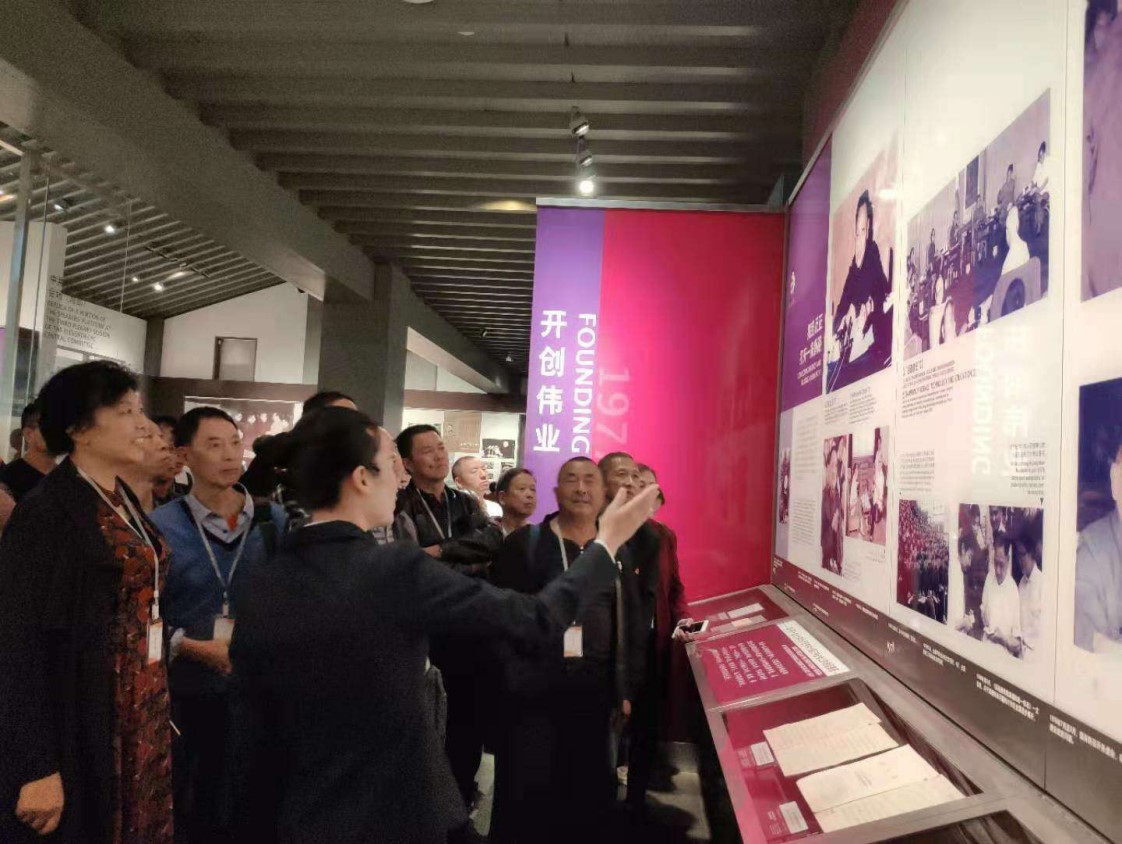 1571793651489612.jpg 1571793651489612.jpg