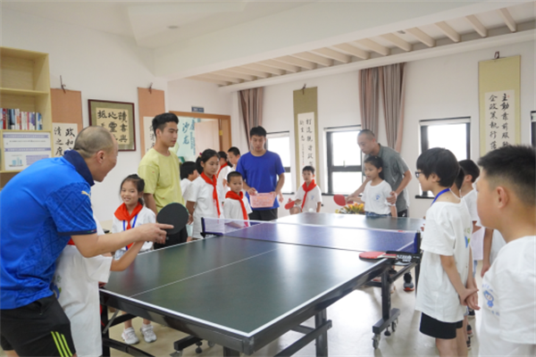 紅領(lǐng)巾助力奧運(yùn)夢 共競技感受國球魅力.png