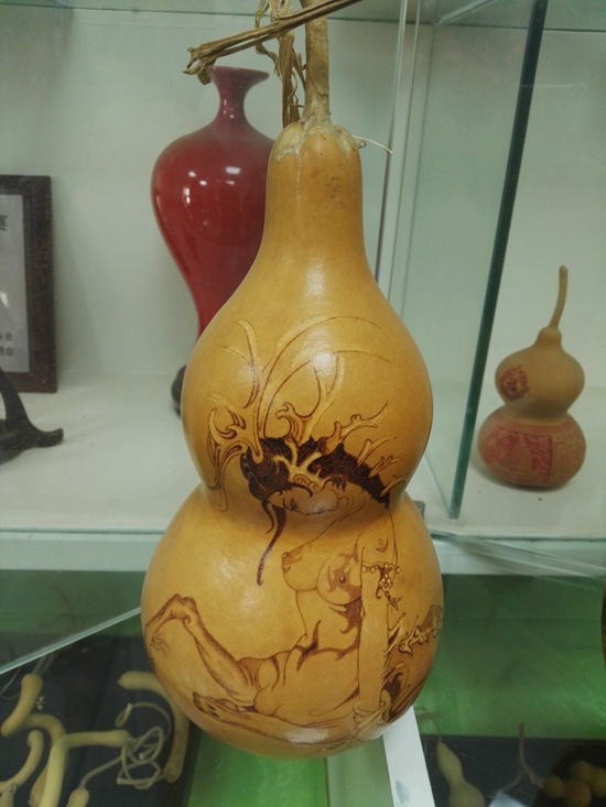 1525252719106098.jpg 214075729274705054.jpg