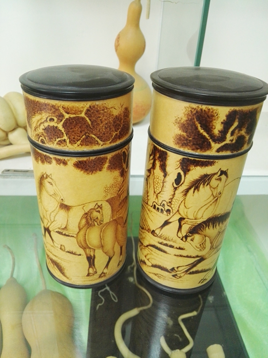 1525252727123000.jpg 462652792570778450.jpg