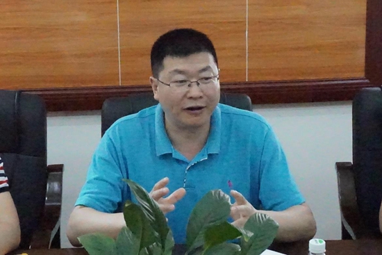 1527498198440050.jpg 組長(zhǎng)總結(jié)發(fā)言.jpg