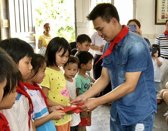 1530082872468559.jpg psb (4)_副本.jpg