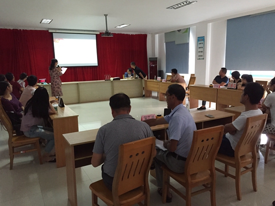 1537155146319577.jpg 寧波市北侖春曉成校聯(lián)合慈岙村黨委舉辦“悟初心__踐使命”紀(jì)念“八八戰(zhàn)略”實(shí)施15周年黨務(wù)知識競賽_副本.jpg