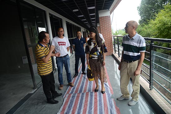 1563764217568365.jpg 2.jpg