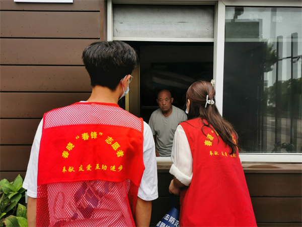 北侖區(qū)春曉街道春曉湖社區(qū)：多方合力，筑牢轄區(qū)疫情安全網(wǎng).jpg