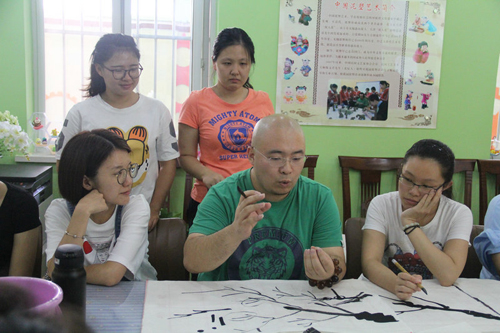 集賢里幼兒園開展&ldquo;暢享國(guó)畫藝術(shù)神韻&rdquo;教師國(guó)畫培訓(xùn)1&mdash;1.jpg