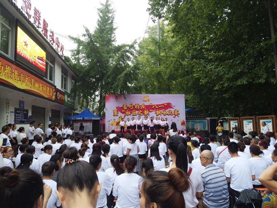 1533612669183241.jpg 青少年兒童齊演唱.jpg