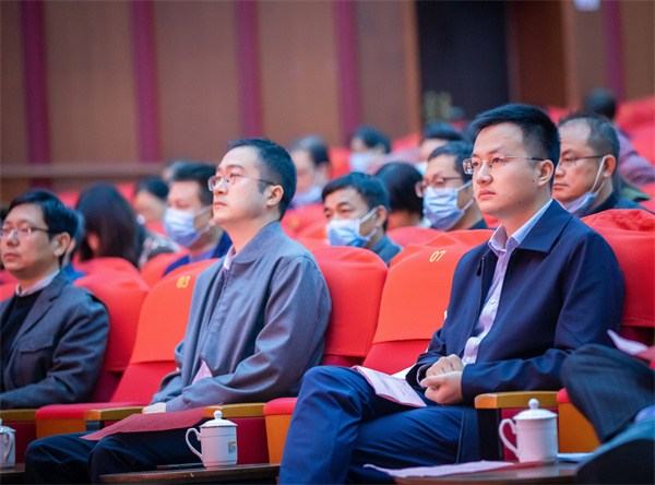 1642060286187732.jpg 第一段.jpg