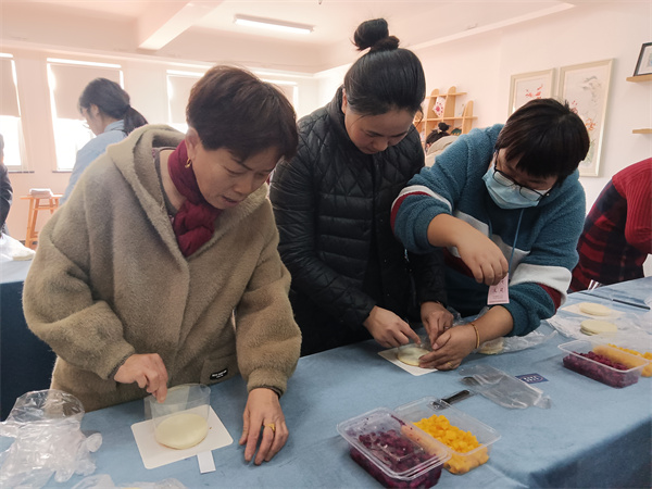 1642148110198041.jpg 學(xué)習(xí)烘焙中 (1).jpg