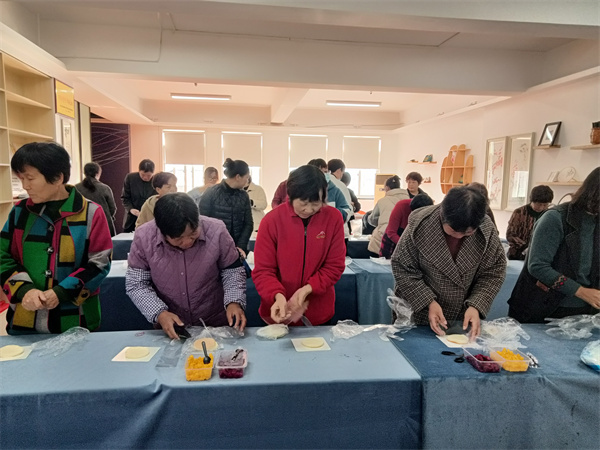 1642148129247580.jpg 學(xué)習(xí)烘焙中 (4).jpg