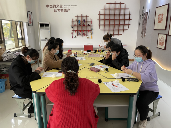 1646711283328618.png 巧做鉤針?biāo)囆g(shù)品 喜迎女神節(jié) (1).png