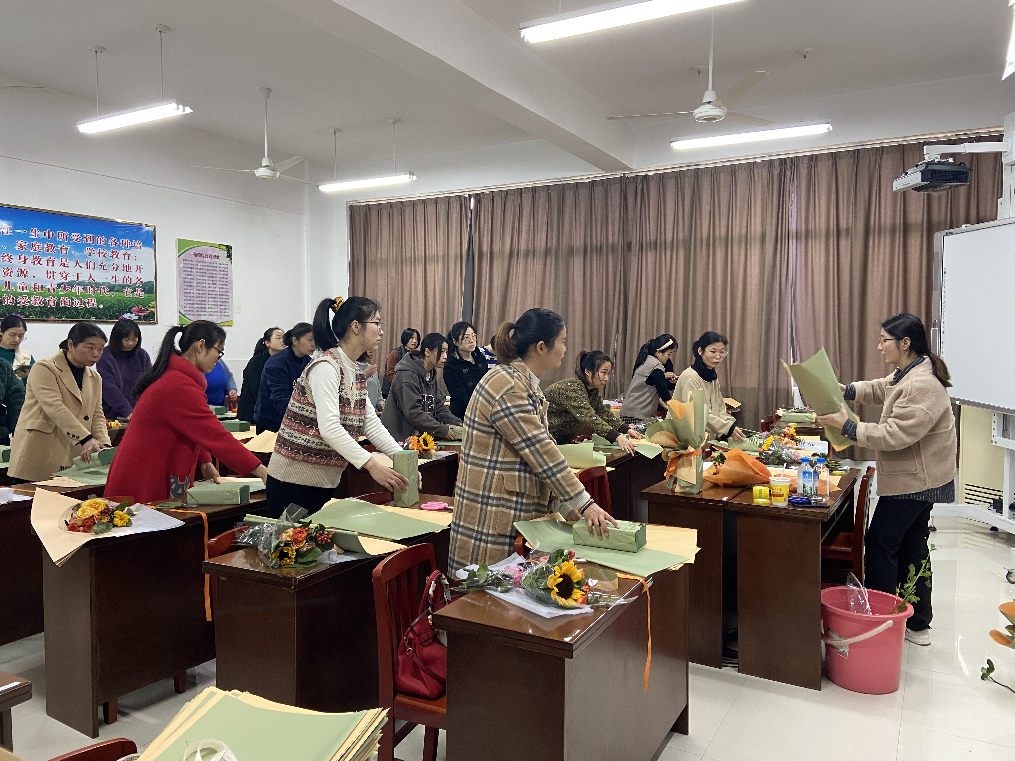 1648800776320515.jpg 1648800776320515.jpg