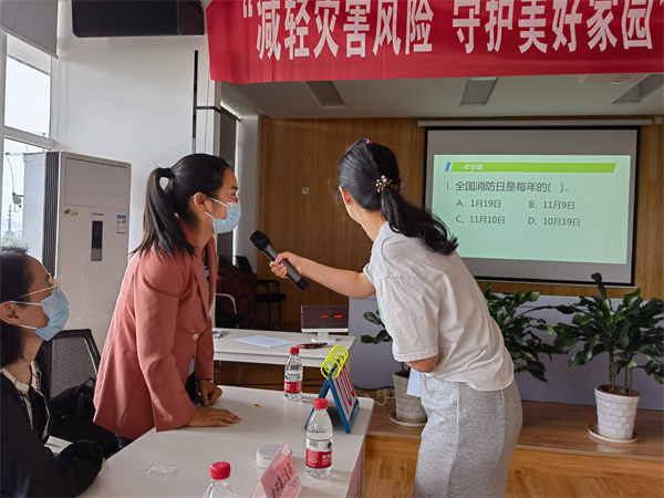 齊參與，漲知識(shí)！學(xué)苑社區(qū)開展5·12防災(zāi)減災(zāi)知識(shí)競賽 (2).jpg