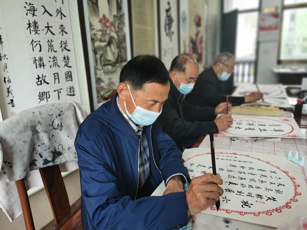 1656489445774568.jpg 1656489445774568.jpg