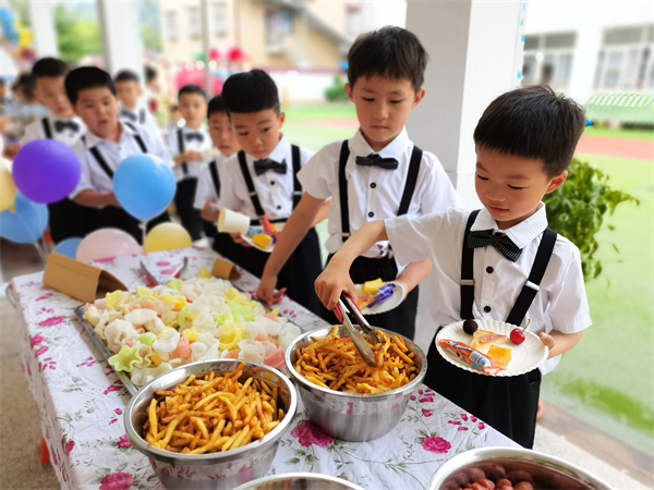 “奇趣六一，童夢(mèng)飛揚(yáng)”六一兒童節(jié)慶祝活動(dòng) (2).jpg