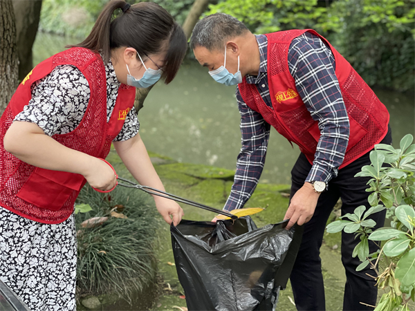 1657005241896200.jpg 6945db3acac64bee6e7a15a6c1f8b62.jpg