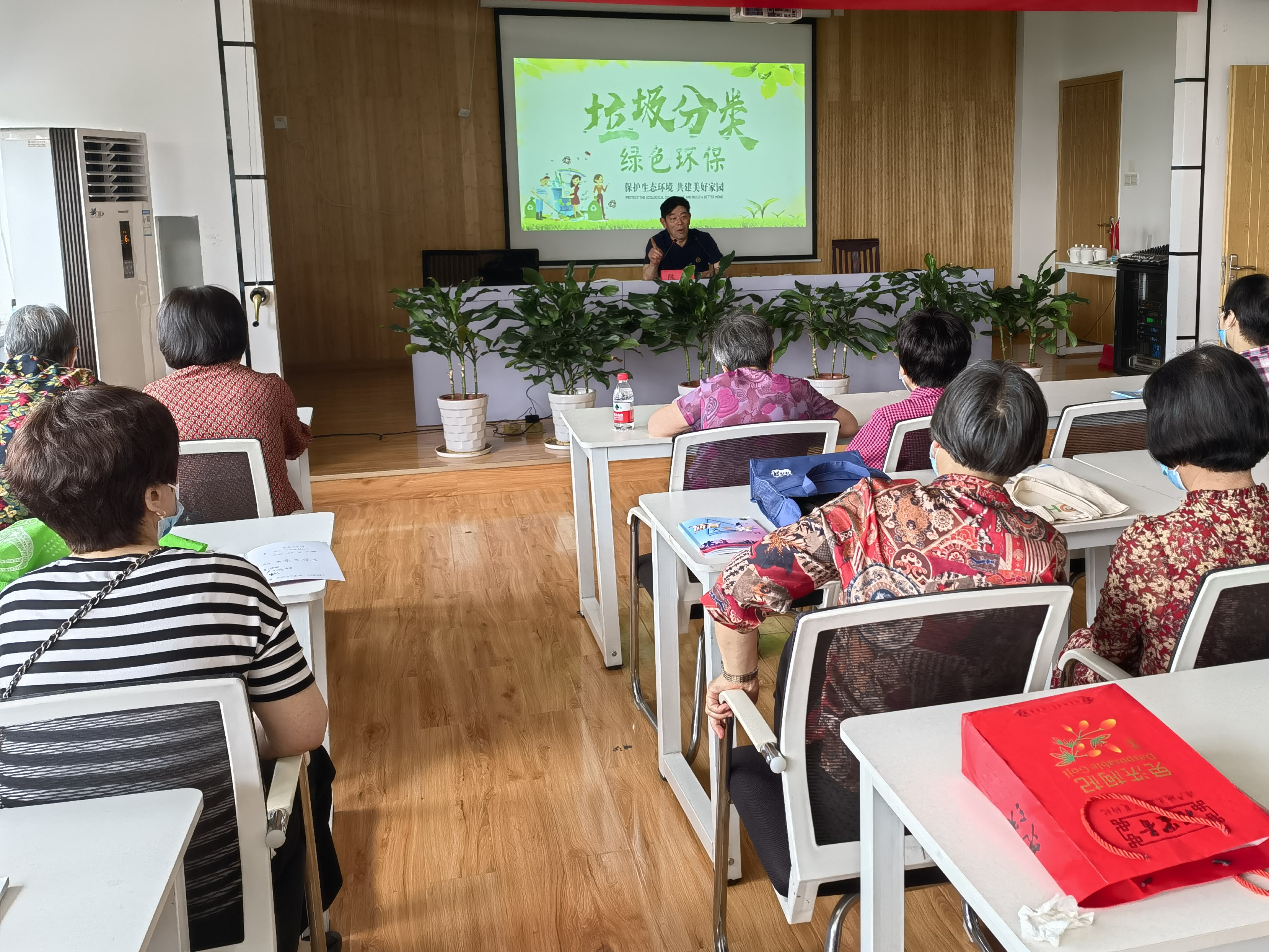 1657382020903808.jpg 1657382020903808.jpg