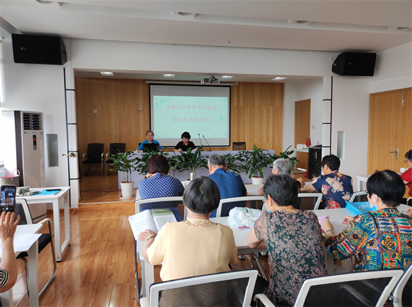 1657431352506625.jpg 休學(xué)不休課 全民反詐再進(jìn)老年電大 (2).jpg