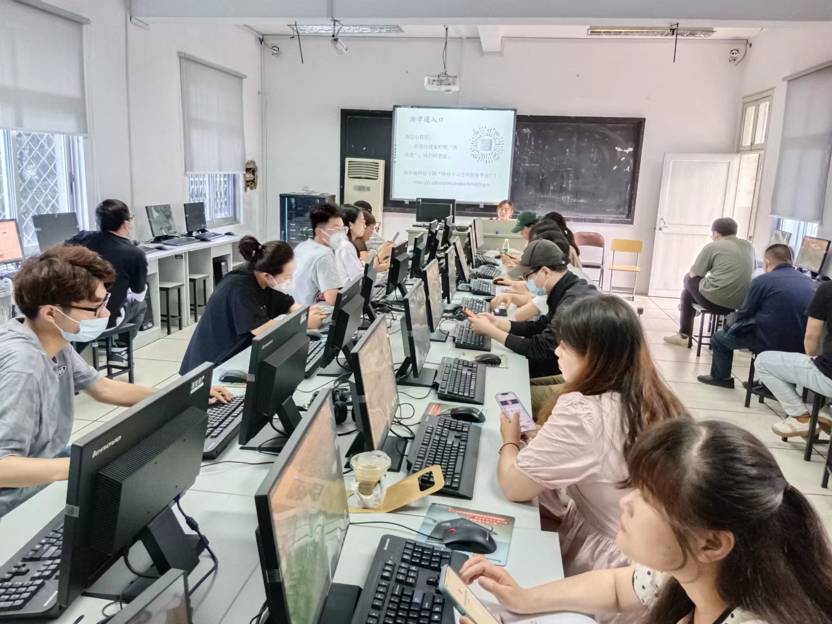 1657690305473471.jpg 1657690305473471.jpg