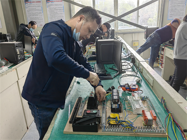 1672060243490838.jpg 333.jpg