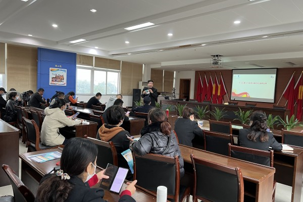 橫楊社區(qū)：激發(fā)為民服務(wù)活力 開展微網(wǎng)格培訓(xùn) (1).jpg