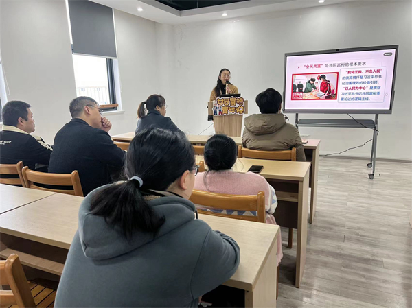 北侖區(qū)春曉成校：共同富裕走進(jìn)“青年說(shuō)”沙龍會(huì).jpg