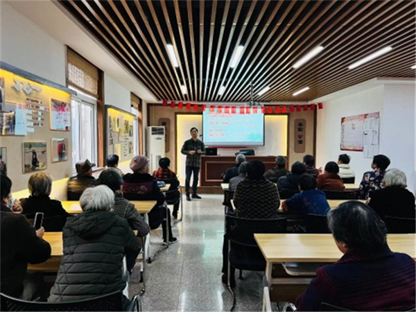 你“點(diǎn)單”我“上菜” 健康送上門(mén).jpg