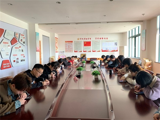 1617587450560187.jpg 上黨課.jpg