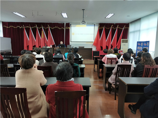 1617769759422333.jpg “遵法守法?6Ρ攜手筑夢”法律專題知識講座走進北侖區(qū)春曉街道昆亭村文化禮堂.jpg