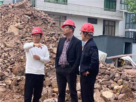 1618296266812925.jpg 319600788.jpg