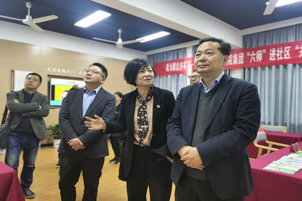 1619015721354652.jpg 市科協(xié)領(lǐng)導(dǎo)丁海濱一行調(diào)研指導(dǎo)慢病醫(yī)防融合科技志愿服務(wù)學(xué)苑社區(qū)示范點(diǎn)工作 (1).jpg