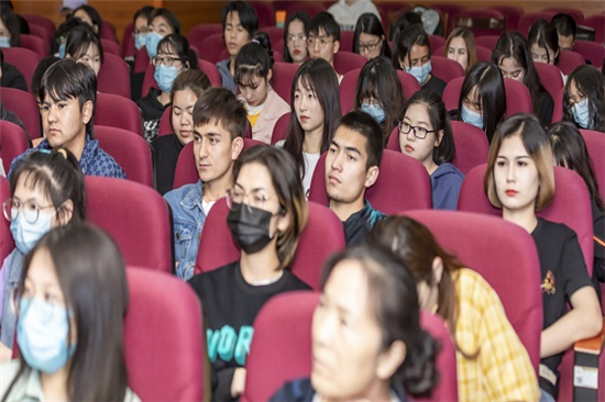 送法進校園 筑牢防詐“防火墻” (4).jpg