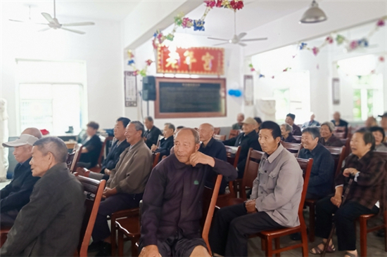 1621571827201792.jpg 靈巖書場又聞說書 居民盡享“非遺大餐” (2).jpg