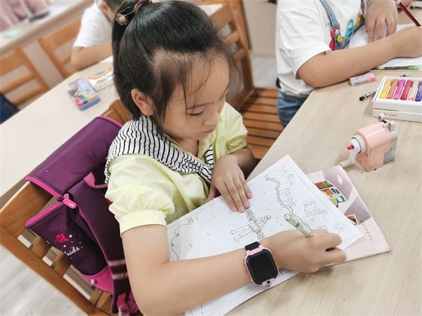 北侖區(qū)春曉成校春曉湖工業(yè)社區(qū)假日學(xué)校：關(guān)注河南汛情，送上真心祝福 (2).jpg