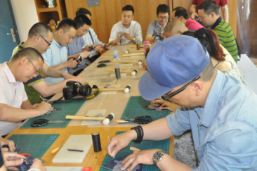 參培學(xué)員體驗創(chuàng)意手工課1.png